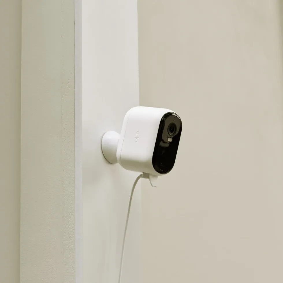 Arlo Essential 2 Outdoor cable