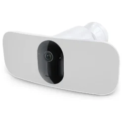 Arlo Pro 3 Floodlight – Overvåkingskamera