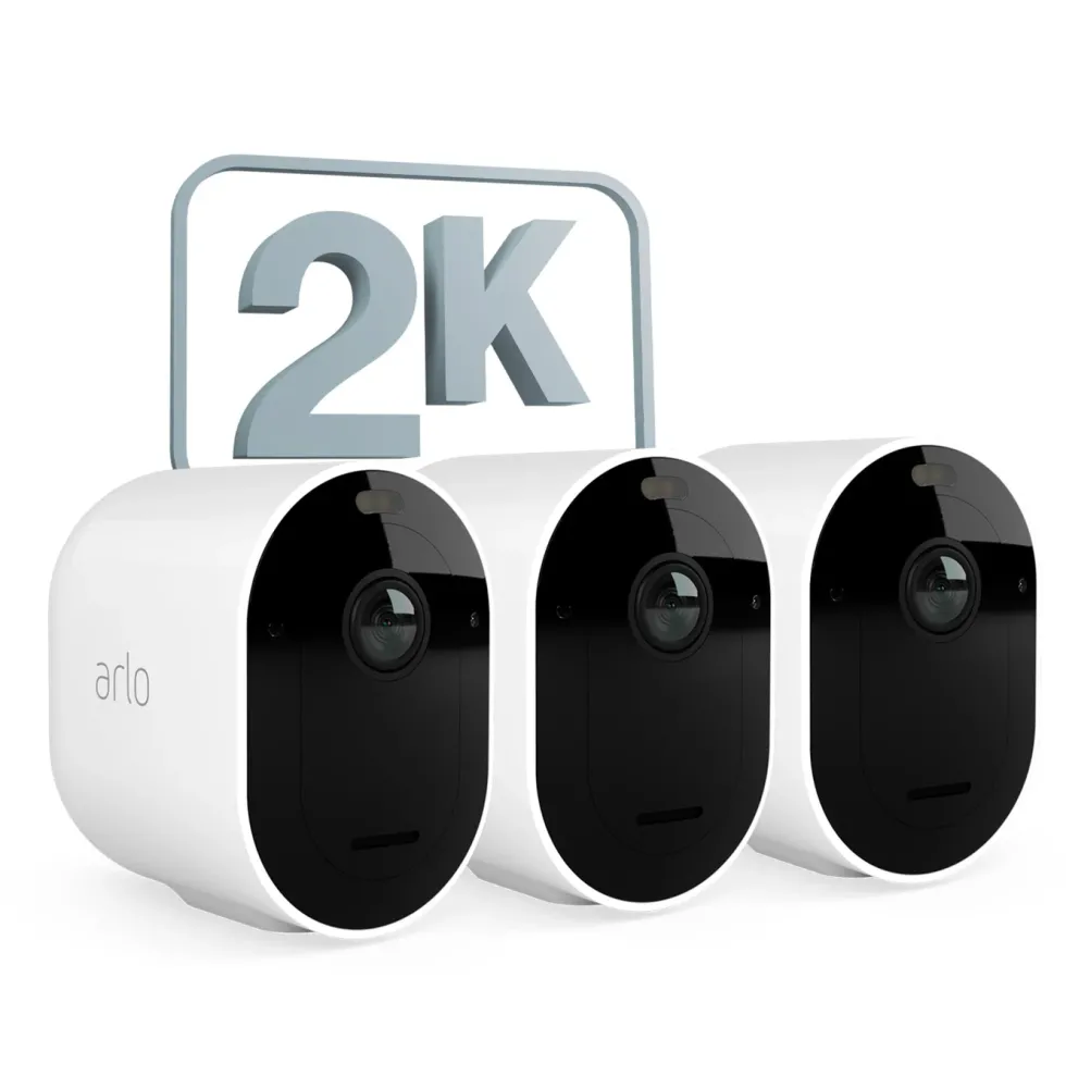 Arlo Pro 5 Spotlight – Trådløst overvåkingskamera 3-pk.