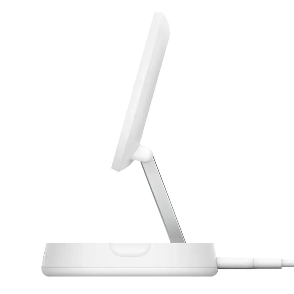 Belkin BoostCharge Pro Ladestativ med Qi2 15 W Hvit