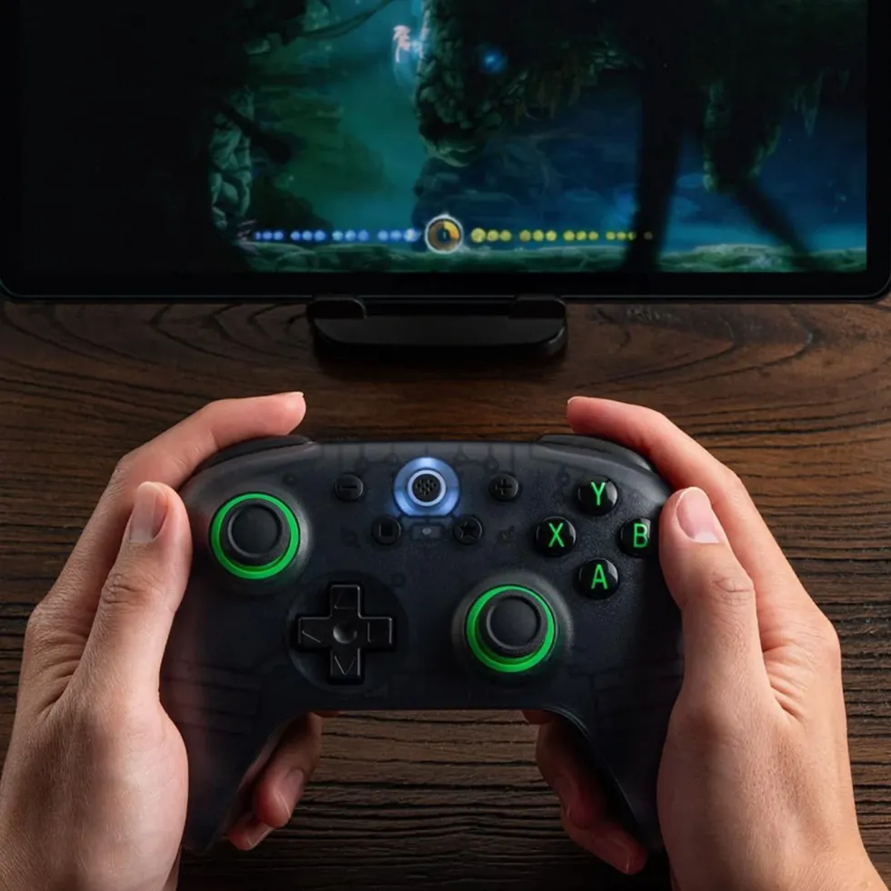 8Bitdo Ultimate 2C trådløs håndkontroller – Transparent Black