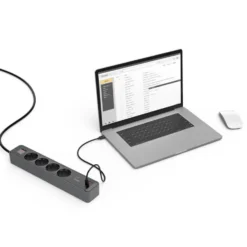 Hama Grenuttak med USB-C/A 65 W PD 4-uttak