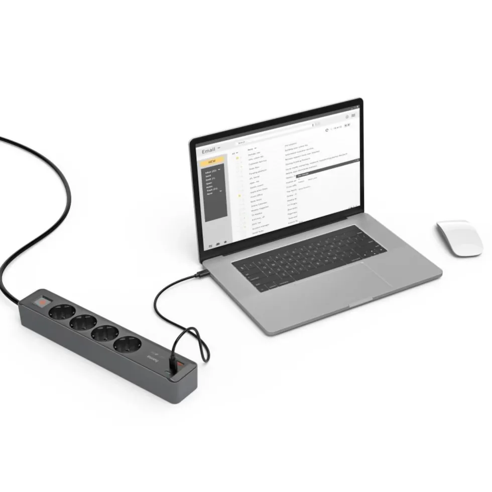 Hama Grenuttak med USB-C/A 65 W PD 4-uttak