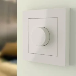Heatit Z-Dim 2 Z-Wave multidimmer 250 W