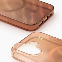 IDEAL OF SWEDEN Clear MagSafe Case – mobildeksel til iPhone 16 Mocha Mousse