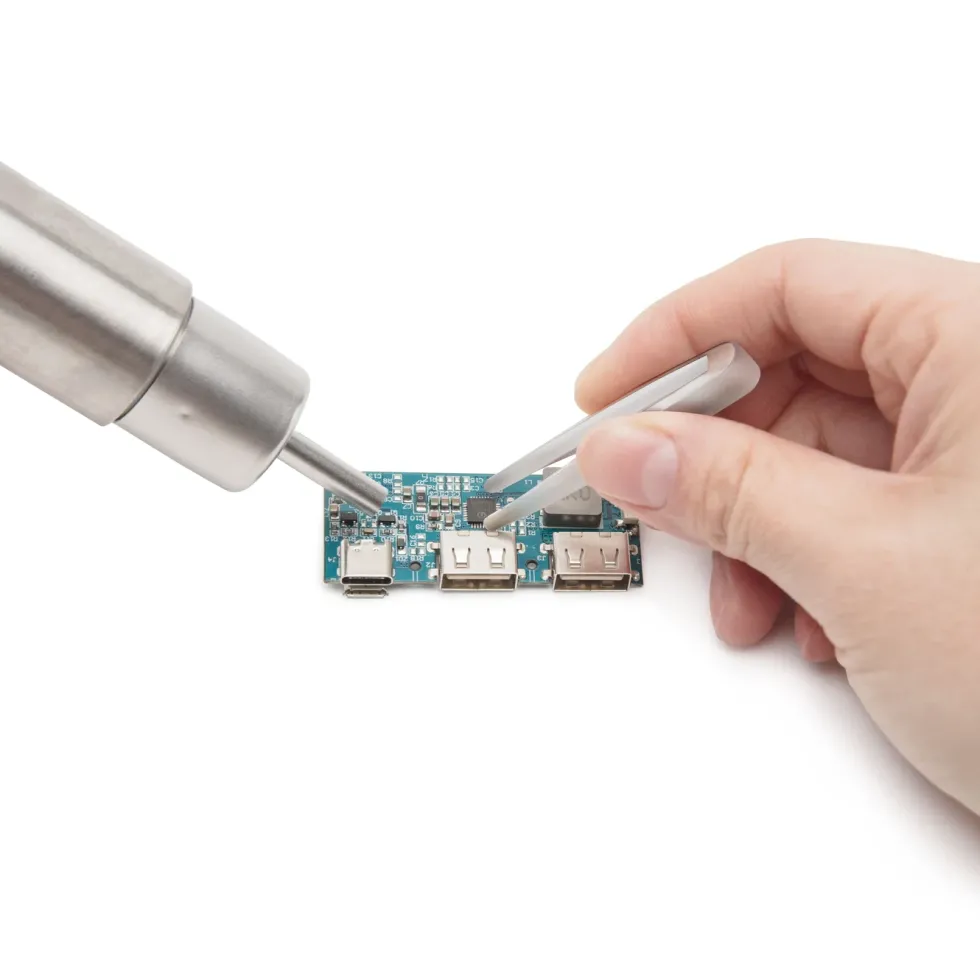 Luxorparts Digital varmluftstasjon SMD