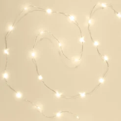 Lyslenke Micro 40 LED 1,95 m, batteridrevet (sølv)