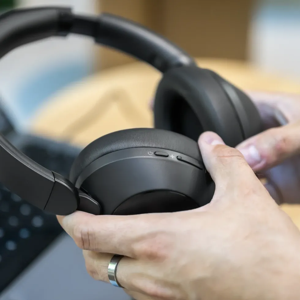 Nomadelic Wireless ANC Headphones Solo 201 Svart
