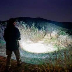 Olight Seeker 4 Lommelykt 3100 lm