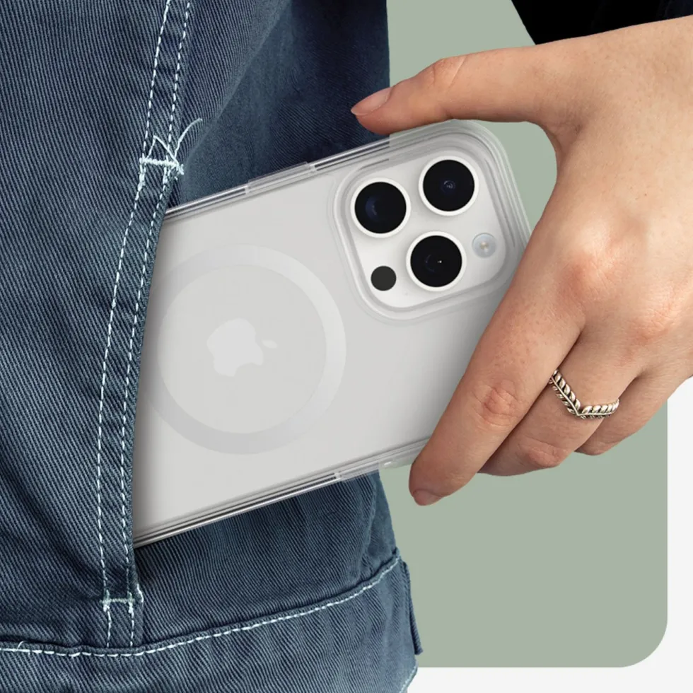 Otterbox Symmetry Magsafe for iPhone 15 Pro Max Gjennomsiktig