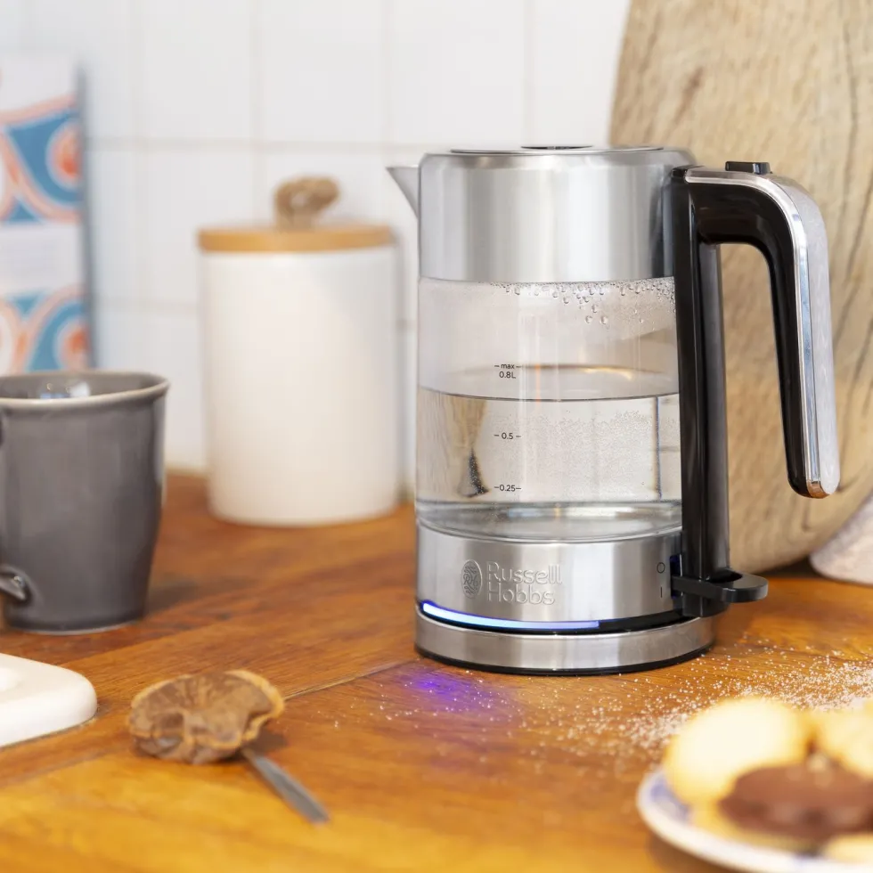 Russell Hobbs Vannkoker - Compact Home