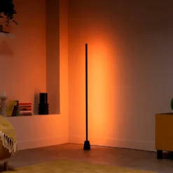 WiZ Gradient floor lamp RGBIC Gulvarmatur
